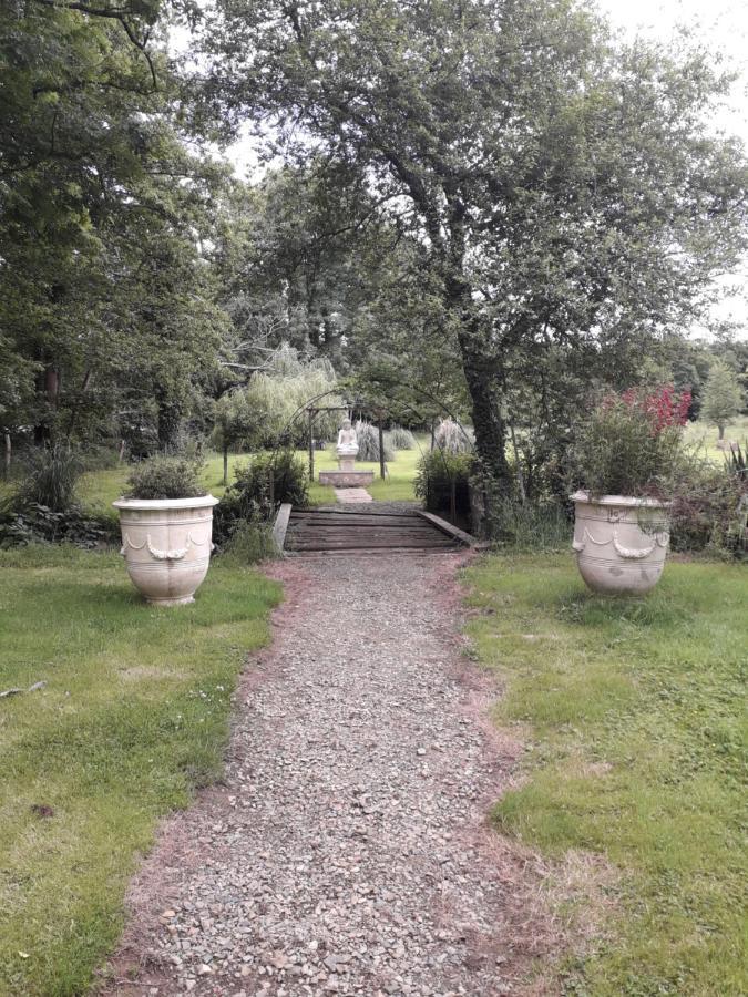 Gite Le Clos De See Chérencé-le-Roussel Eksteriør billede