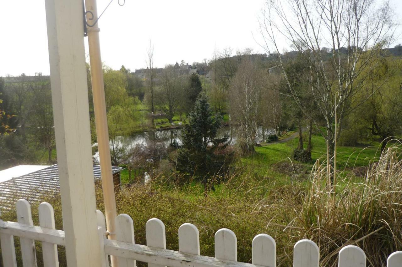 Gite Le Clos De See Chérencé-le-Roussel Eksteriør billede